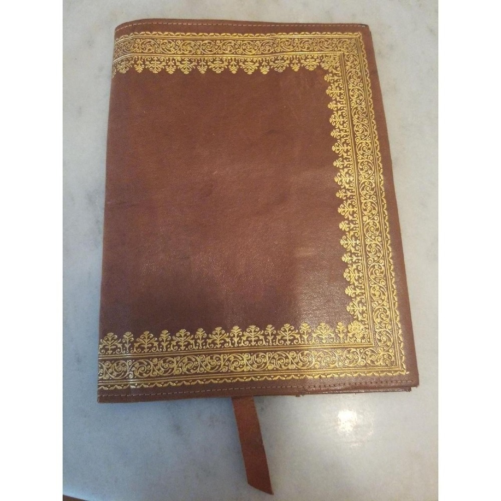 Book‎ cover made in Italy